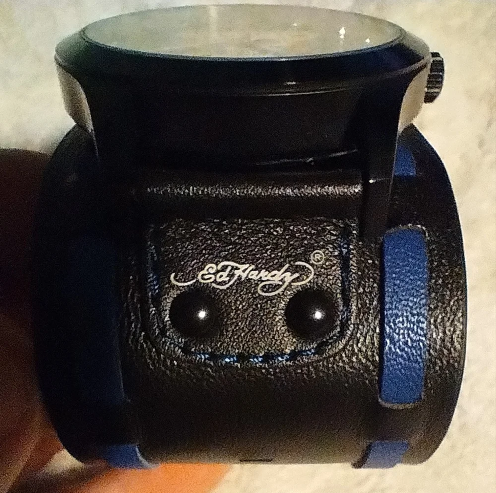 Vintage Y2K Ed Hardy Love Kills Slowly Skull Watch Black Leather Cuff Round Face